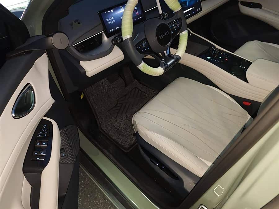 BYD Seal 06GT 2024 car image #15