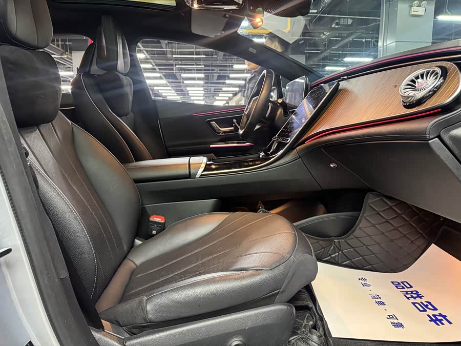 Mercedes-Benz EQE Class 2023 #15 Mercedes-Benz EQE Class 2023 immagine di auto #15