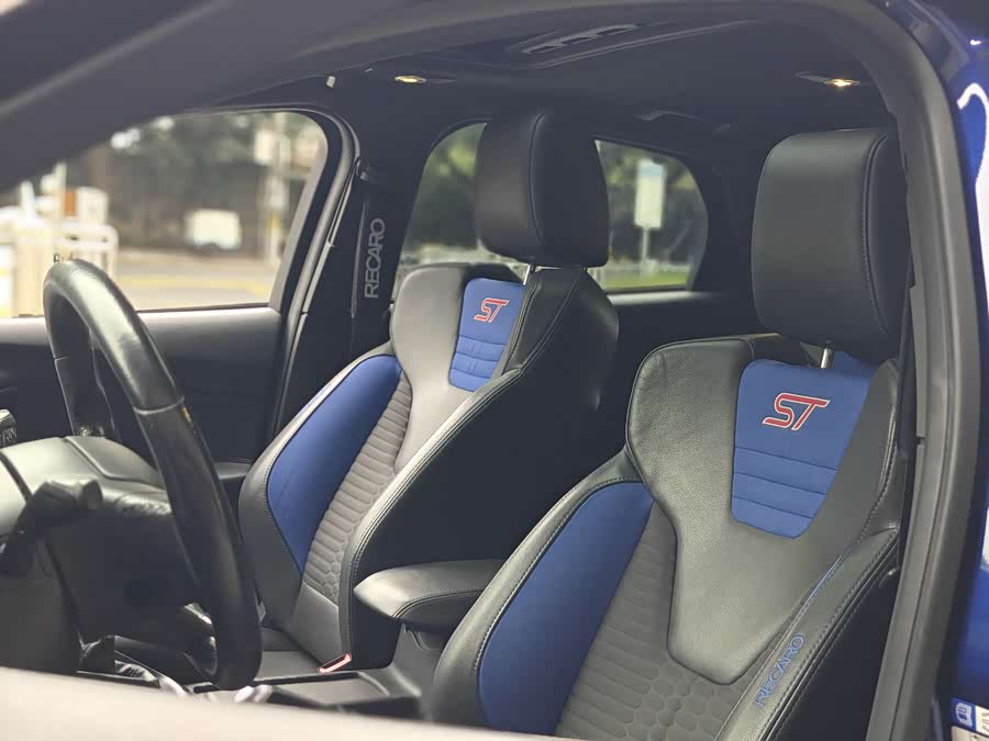 Ford Focus (Imported) 2017 imagem de carro #15