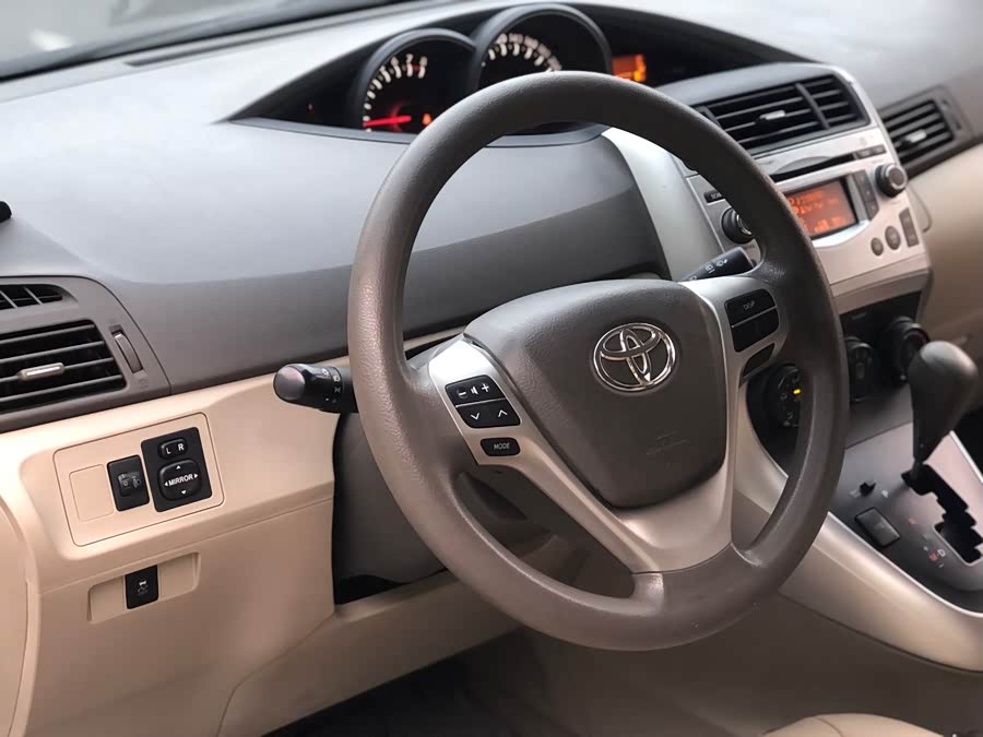 Toyota Reiz 2012 #15 Toyota Reiz 2012 immagine di auto #15