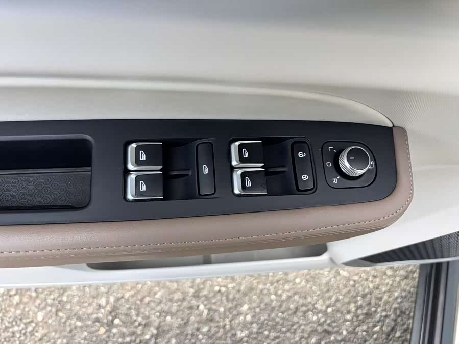 GEELY ICON 2021 car image #15