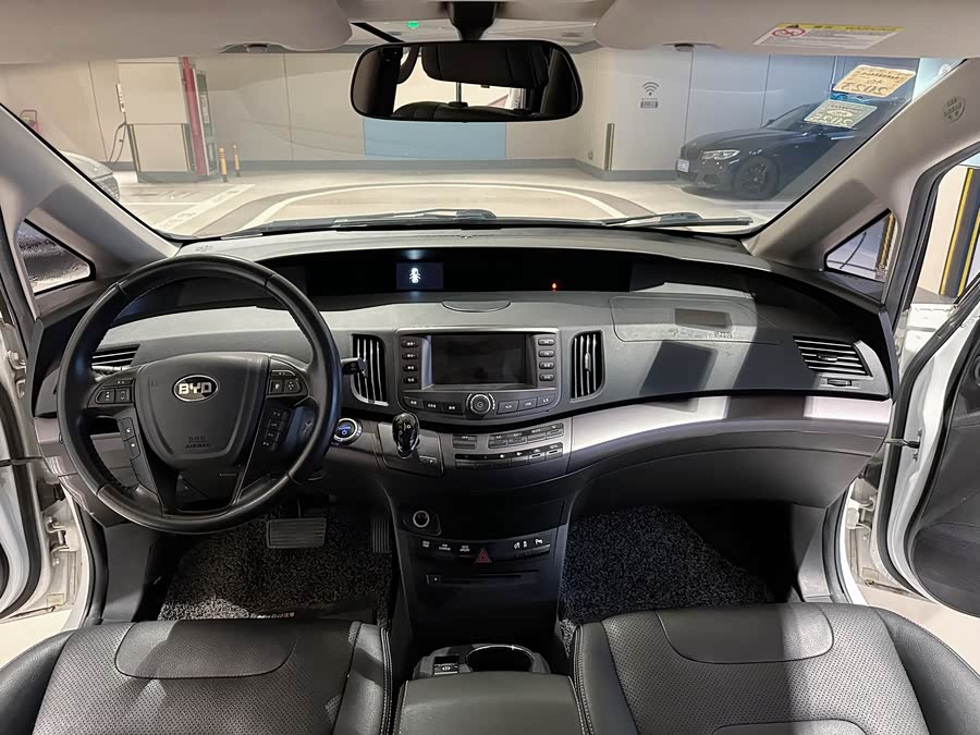 BYD e6 2017 #15 BYD e6 2017 car image #15