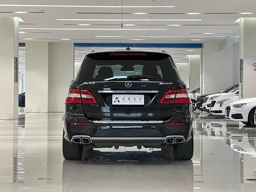 Mercedes-Benz M AMG 2015 image de voiture #15