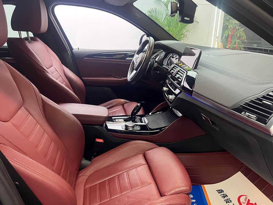 BMW X4 2019 car image #15