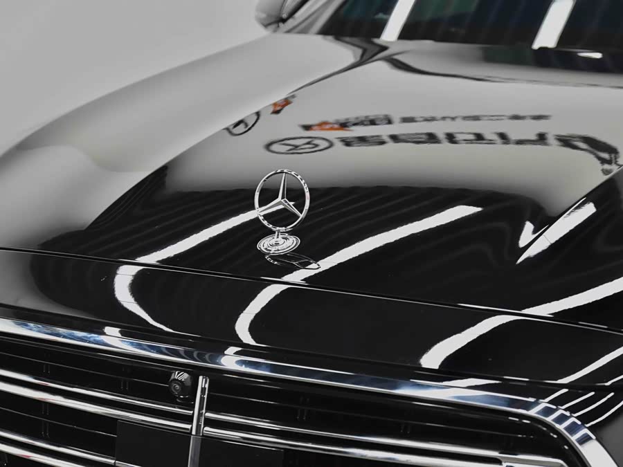 Mercedes-Benz E Class New Energy 2024 car image #15