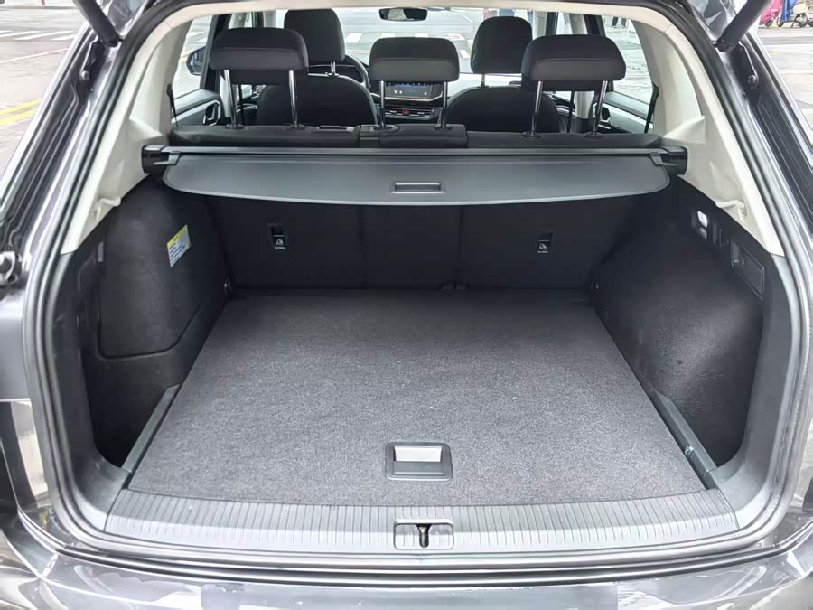 Volkswagen Tayron GTE 2020 car image #15