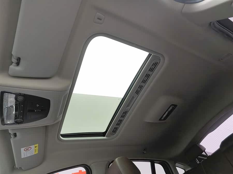 BMW X4 2017 car image #15