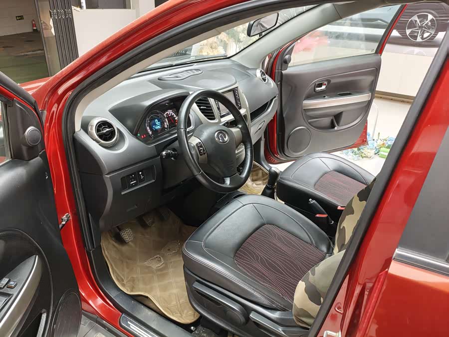 Great Wall M4 2012 car image #15