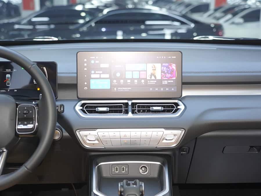 Haval H5 2024 car image #15