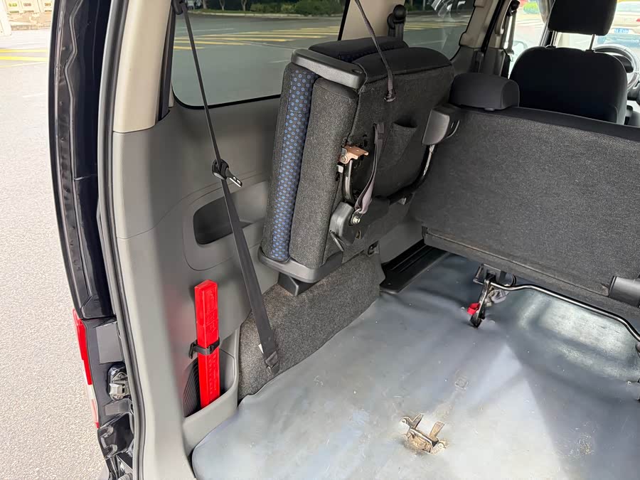 日产 日产NV200 2013 汽车图片 #15