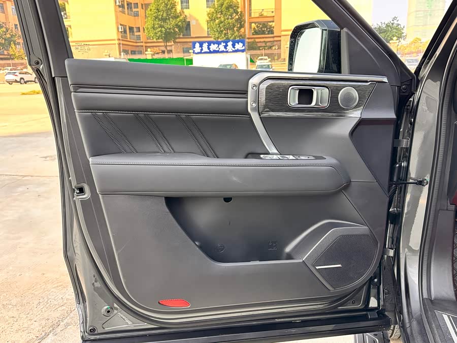 坦克 坦克400新能源 2025 汽车图片 #15