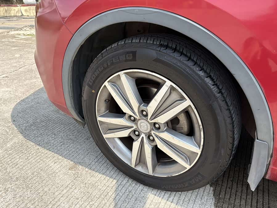 Changan Eado XT 2015 изображение автомобиля #15