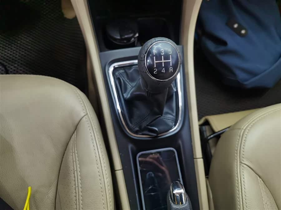 Suzuki Ciaz 2014 изображение автомобиля #15