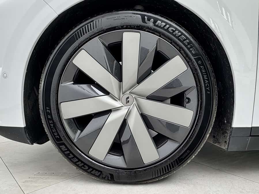 理想汽车 理想i6 2025 汽车图片 #15