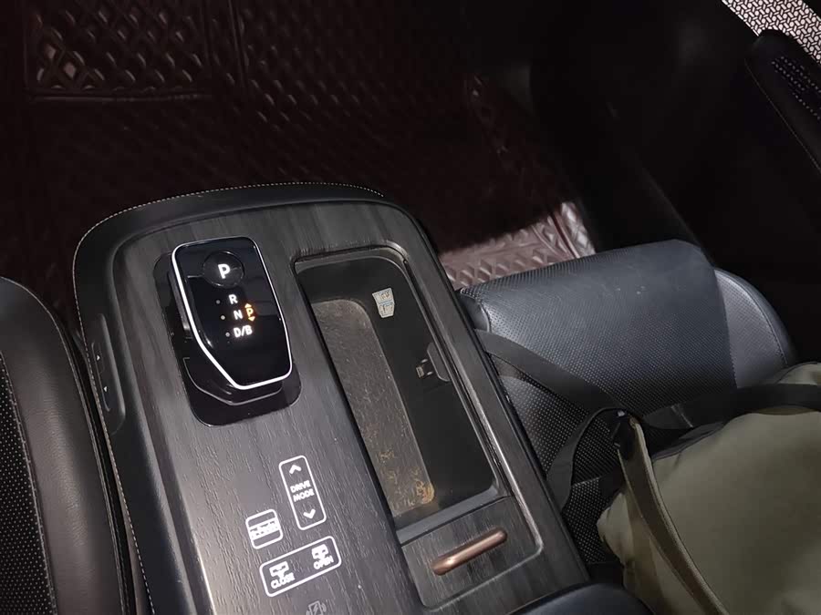 日产 ARIYA艾睿雅 2022 汽车图片 #15