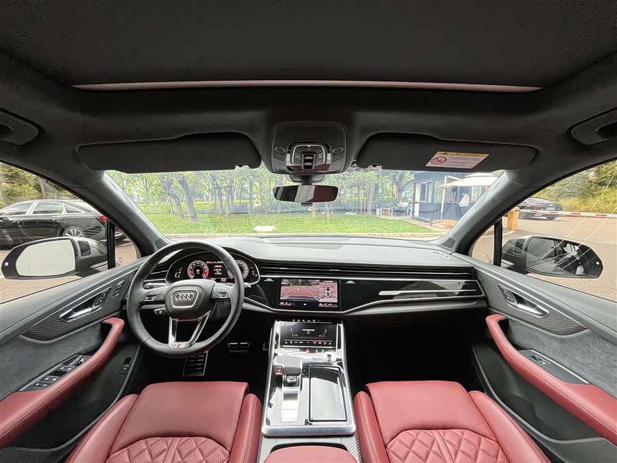 Audi SQ7 2024 immagine di auto #15