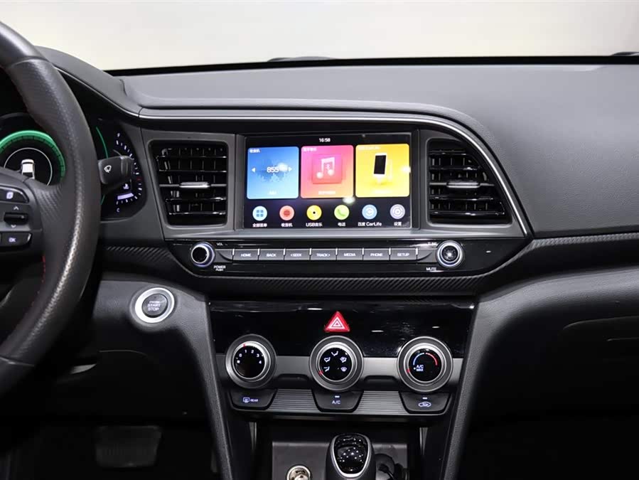 Hyundai Elantra AD 2019 car image #15