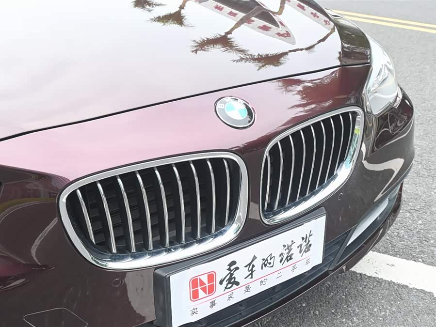 BMW 5 Series GT 2016 #15 BMW 5 Series GT 2016 صورة سيارة #15