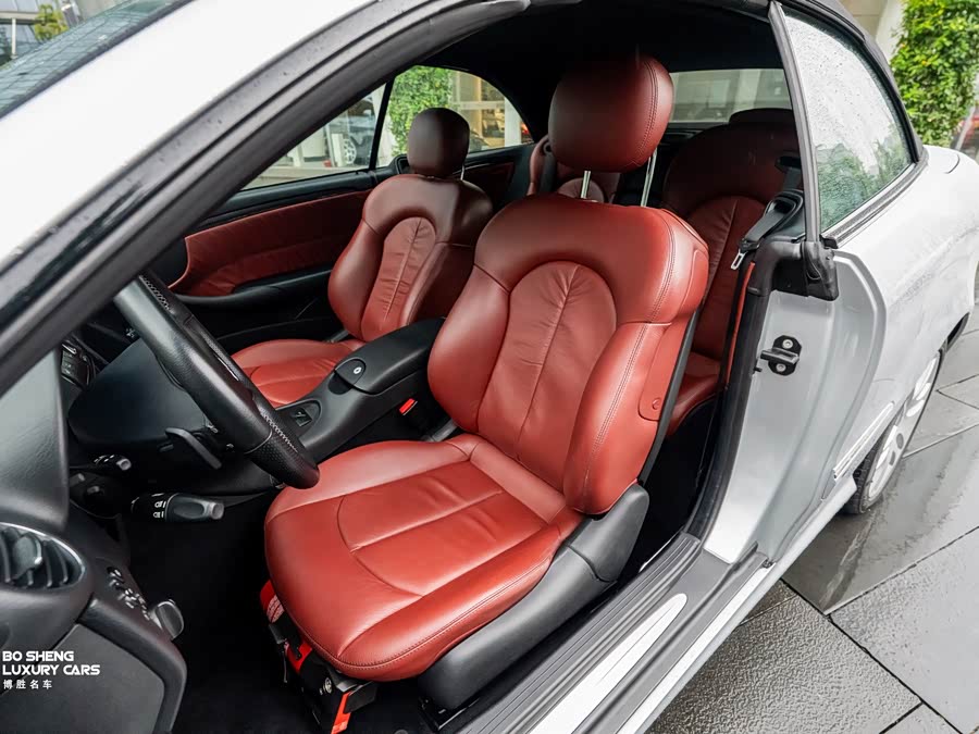 Mercedes-Benz CLK Class 2009 immagine di auto #15