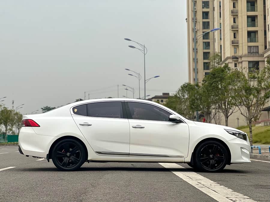 Kia K5 2018 imagem de carro #15