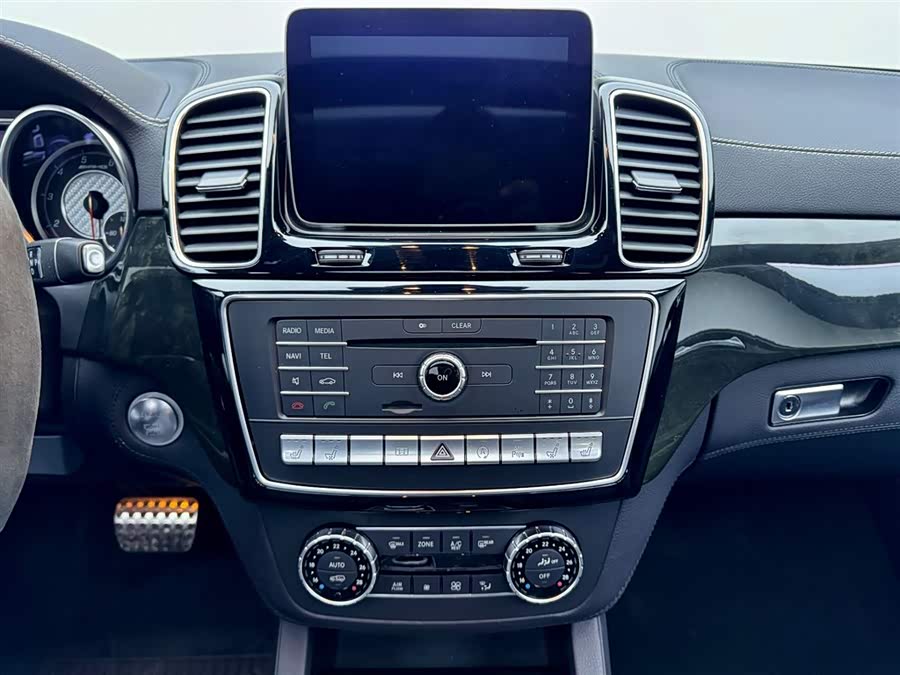 奔驰 奔驰GLS AMG 2018 汽车图片 #15