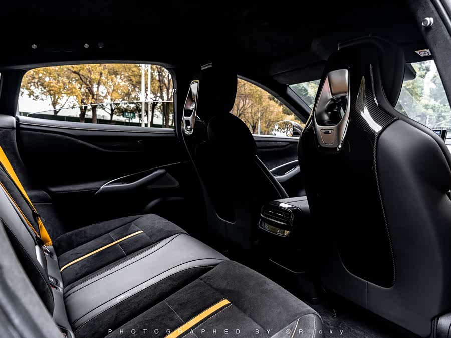 小米汽车 小米SU7 Ultra 2025 汽车图片 #15