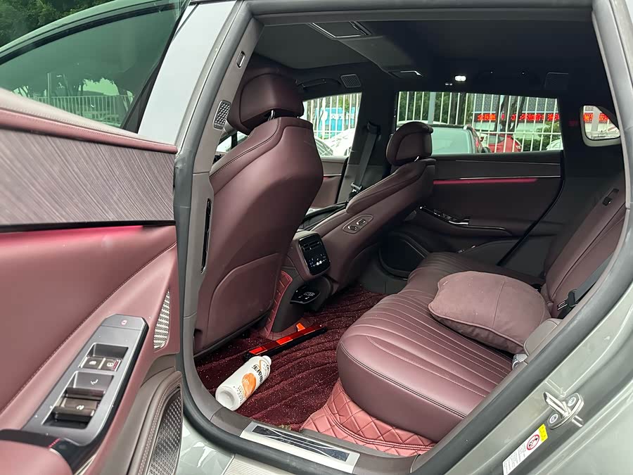 Denza Z9GT 2024 car image #15