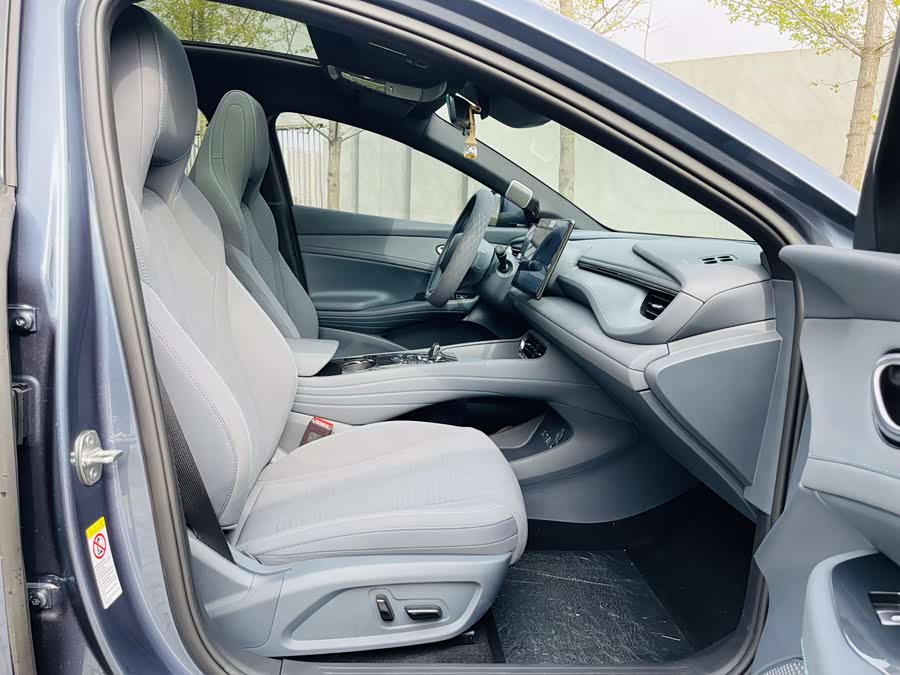 BYD Seal 06GT 2025 car image #15