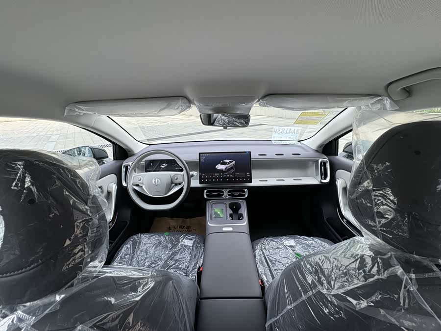 零跑汽车 零跑B01 汽车图片 #15