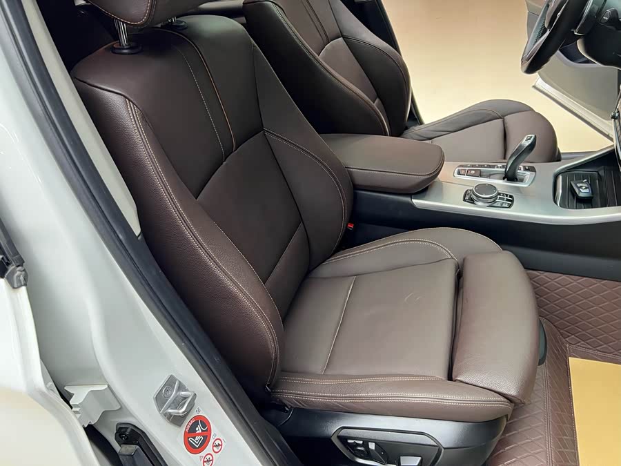 BMW X4 2018 صورة سيارة #15