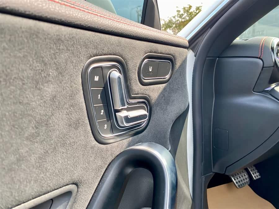 Mercedes-Benz CLA Class (Imported) 2022 #15 Mercedes-Benz CLA Class (Imported) 2022 immagine di auto #15