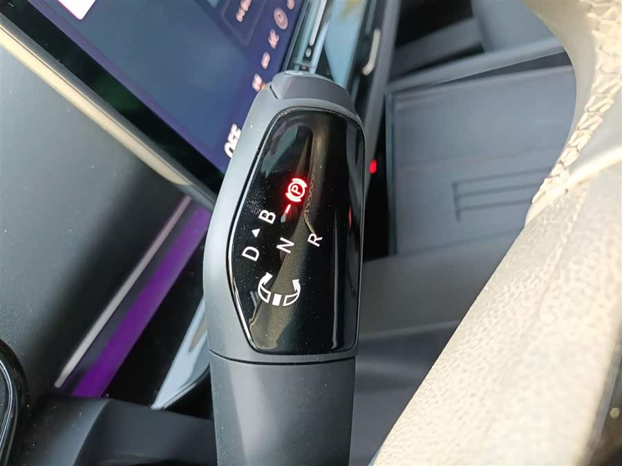 Volkswagen ID.UNYX 06 2024 imagem de carro #15