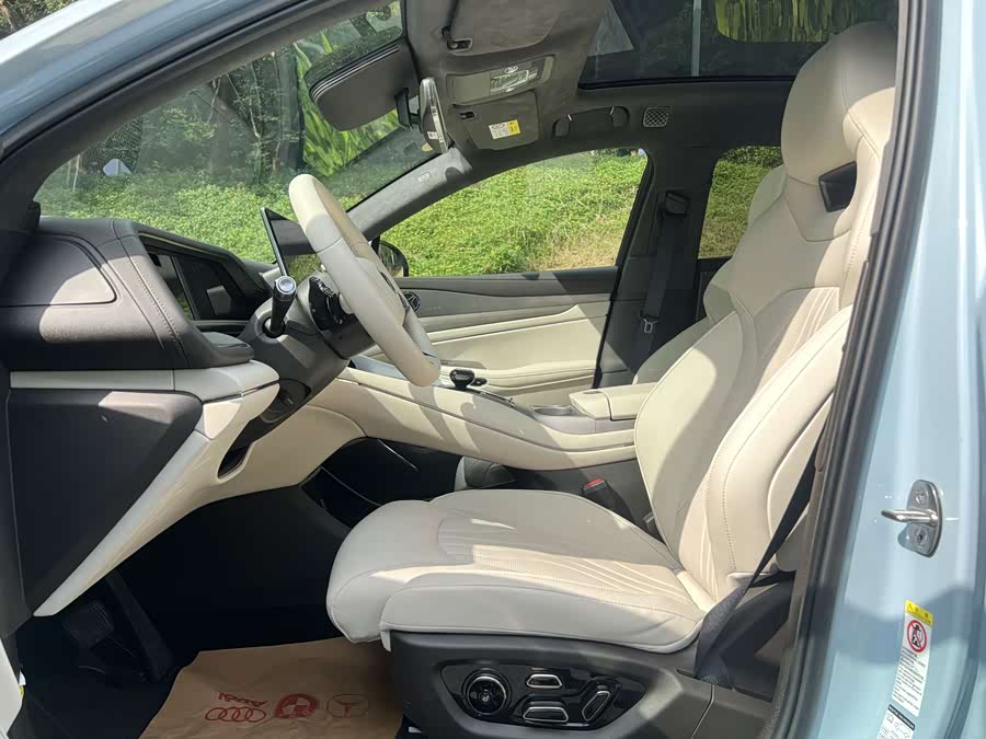 Denza N7 2024 #15 Denza N7 2024 car image #15