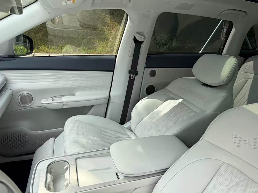 Exceed Stellar Era ET 2024 car image #15