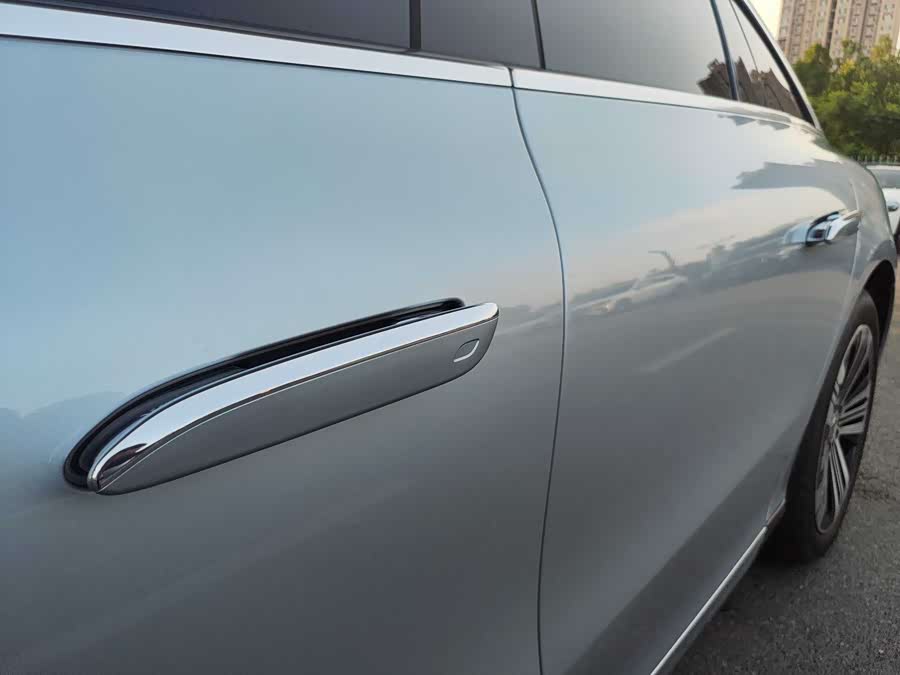 Mercedes-Benz EQS Class 2022 car image #15