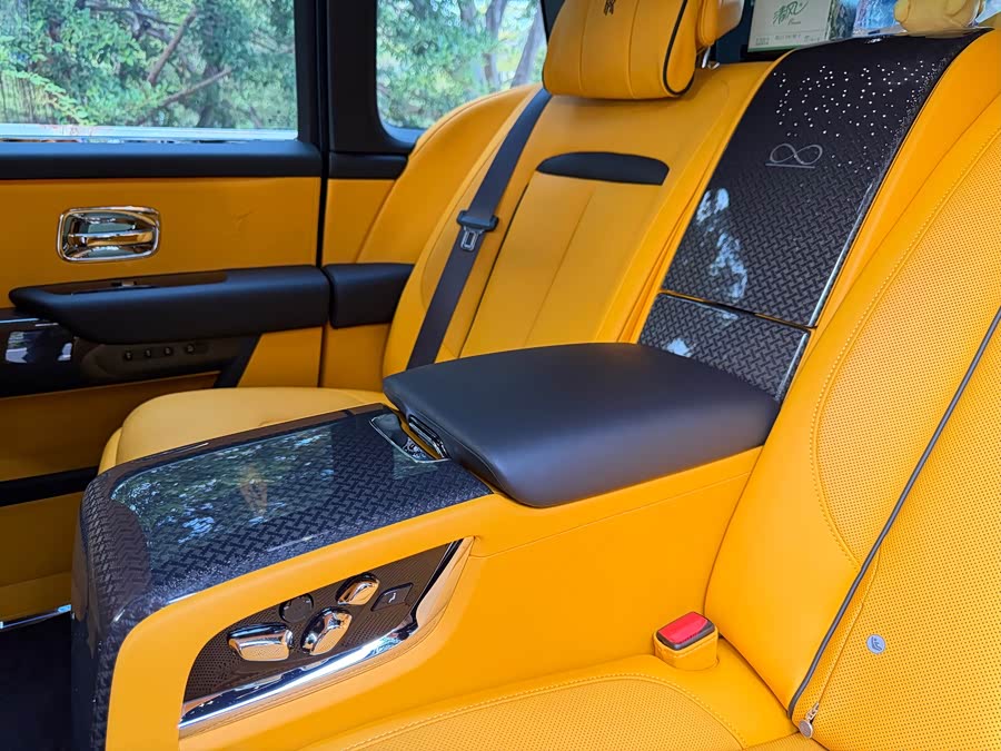 劳斯莱斯 库里南 2025 汽车图片 #15