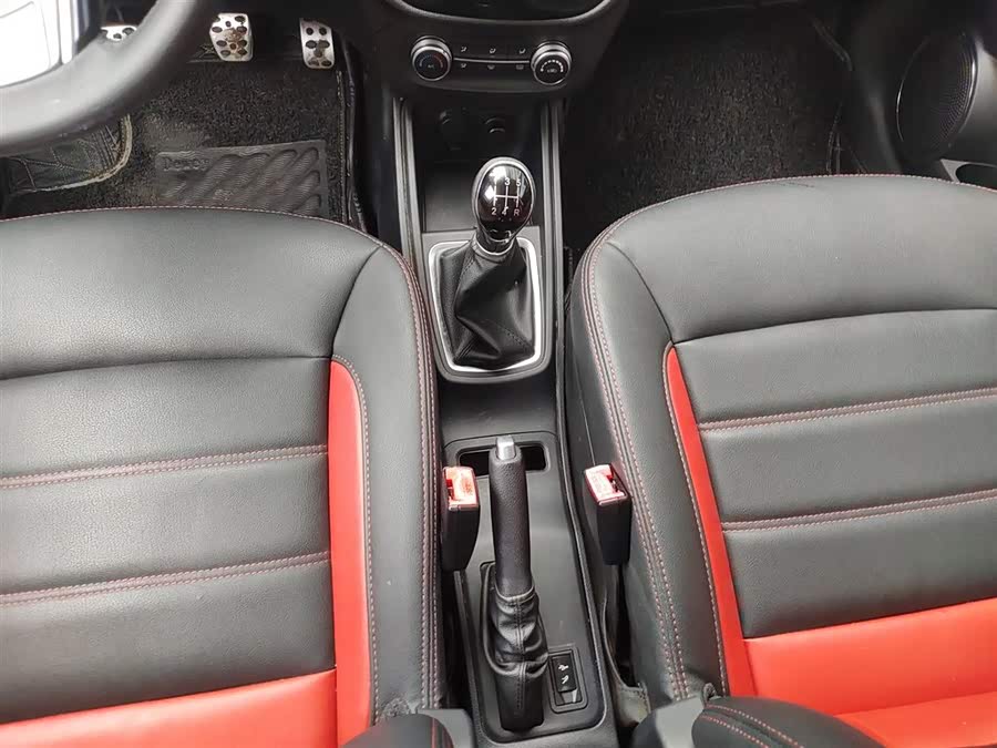 Haval H1 2015 car image #15