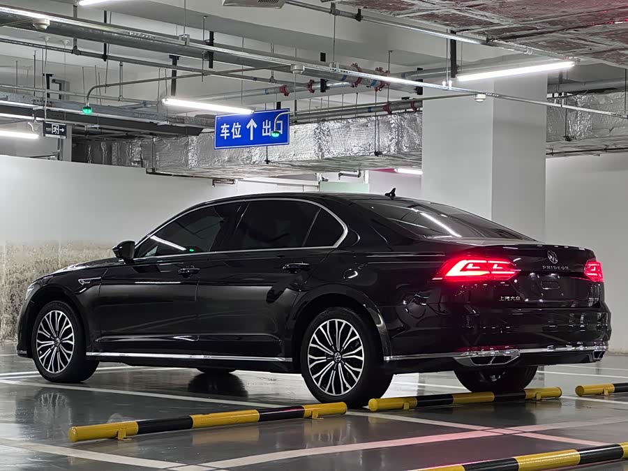 Volkswagen Phideon 2022 immagine di auto #15