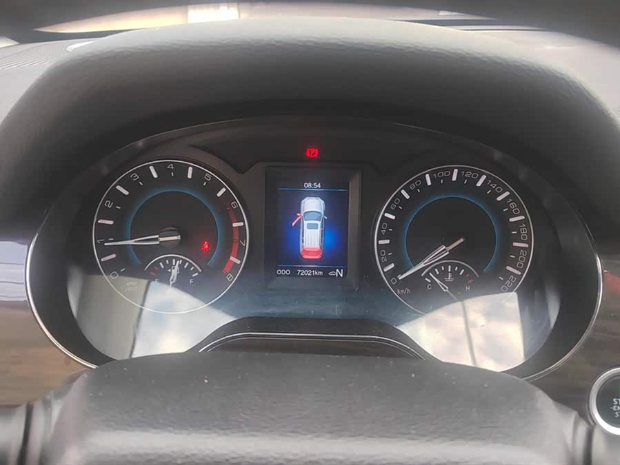 Haval H2 2015 car image #15