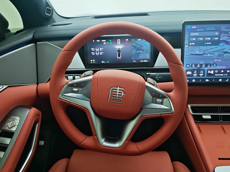 BYD Tang L 2025 صورة سيارة #15