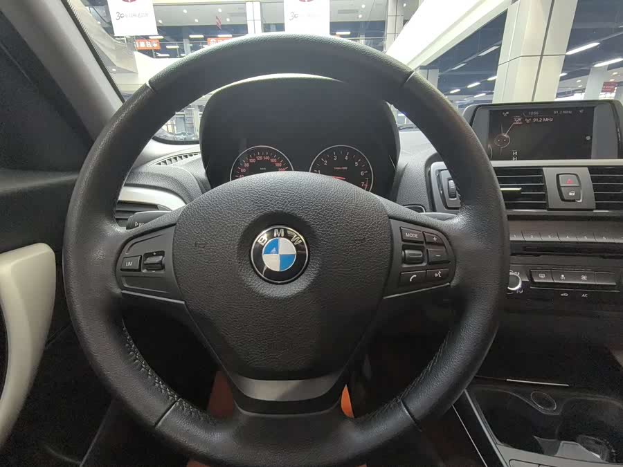 BMW 1 Series (Imported) 2015 car image #15