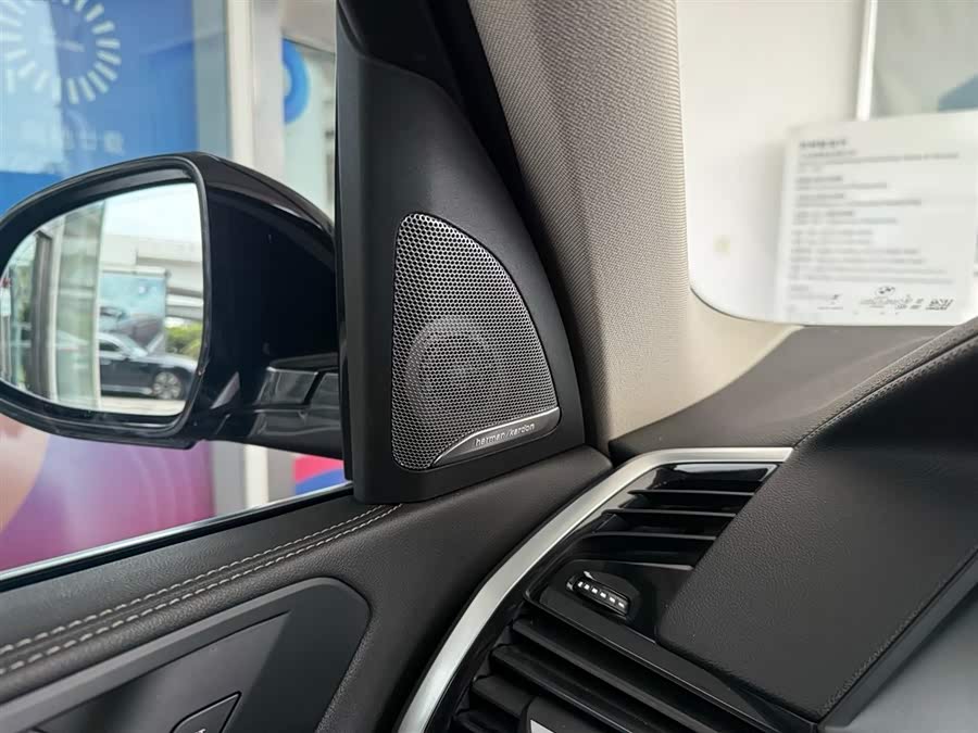 BMW X5 2022 car image #15