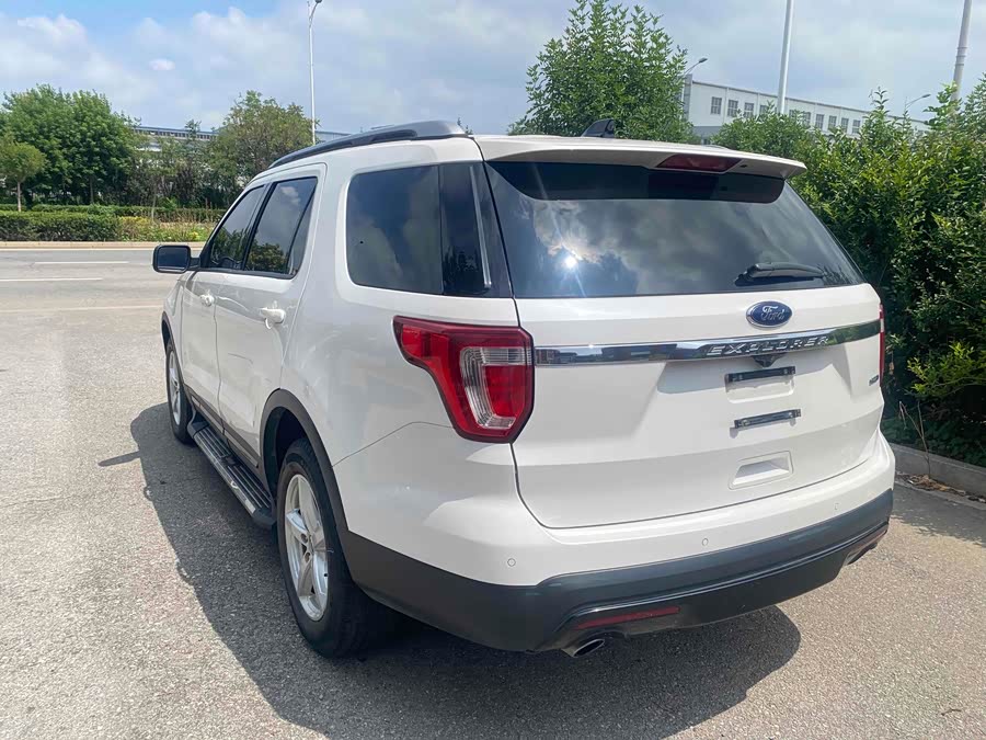 Ford Explorer (Imported) 2016 #15 Ford Explorer (Imported) 2016 imagen de coche #15