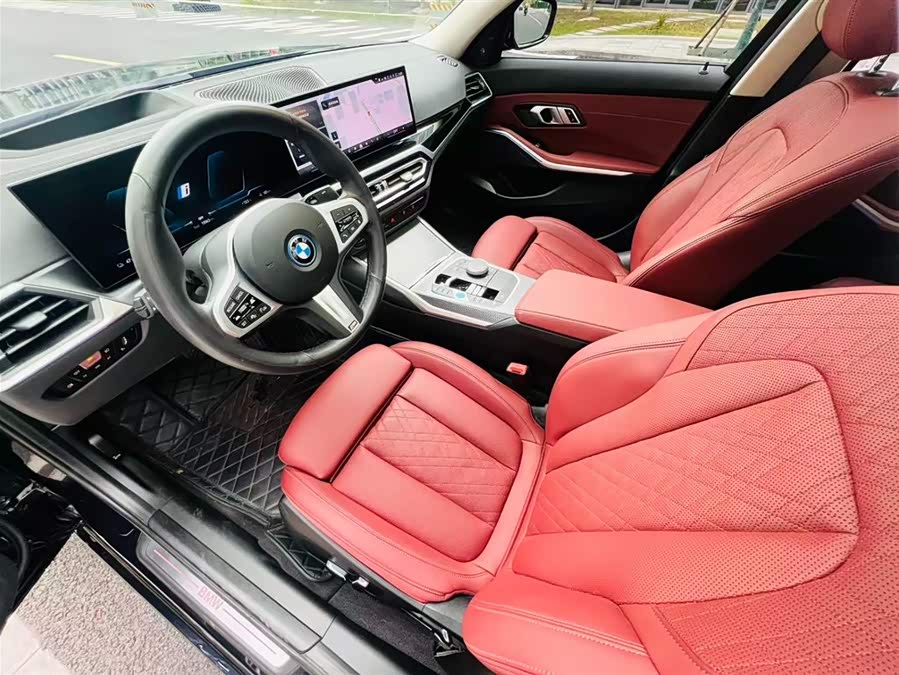 BMW i3 2024 car image #15