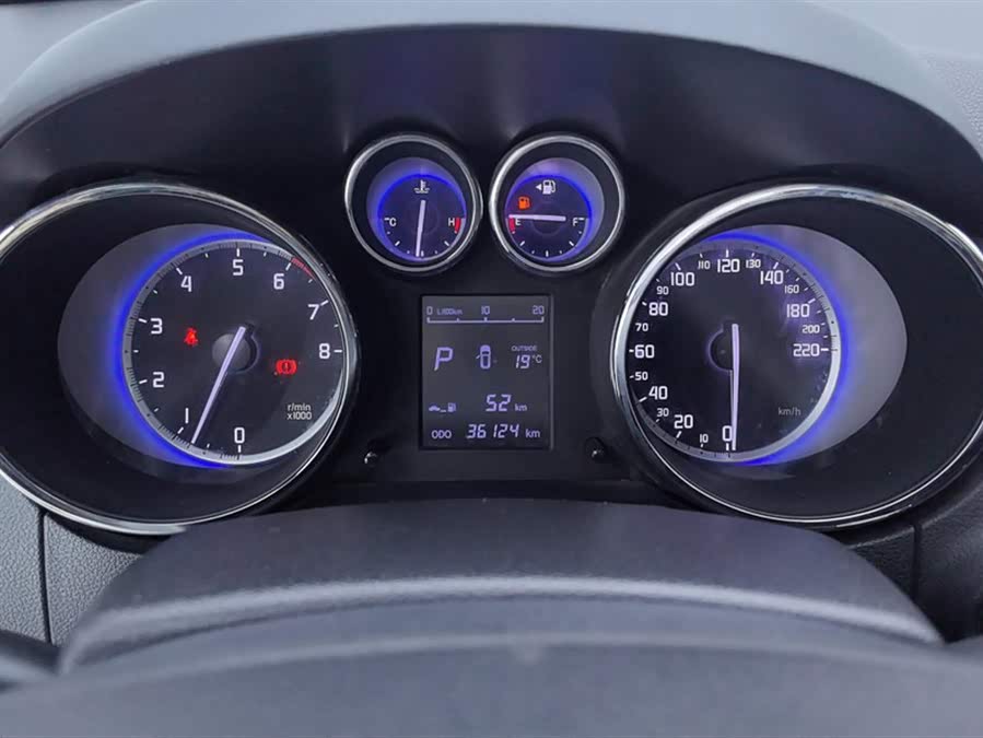 Changan CS35 2016 #15 Changan CS35 2016 car image #15