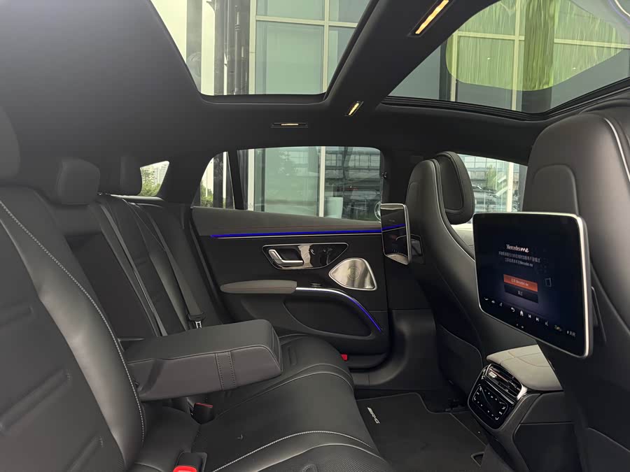 Mercedes-Benz EQS AMG 2024 imagen de coche #15