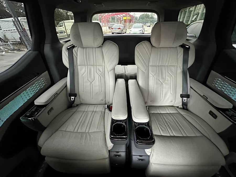 Volkswagen Phideon 2023 immagine di auto #15