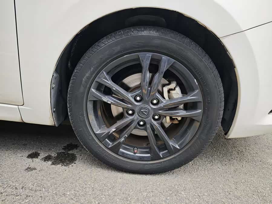 Changan Eado DT 2019 car image #15