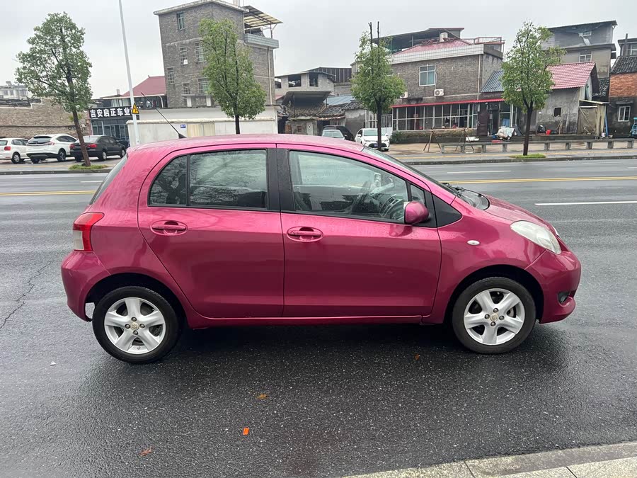 丰田 雅力士 2011 汽车图片 #15