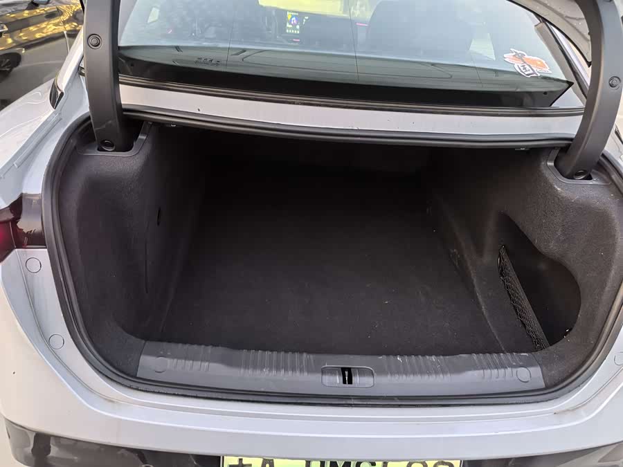 HongQi EH7 2024 #15 HongQi EH7 2024 car image #15